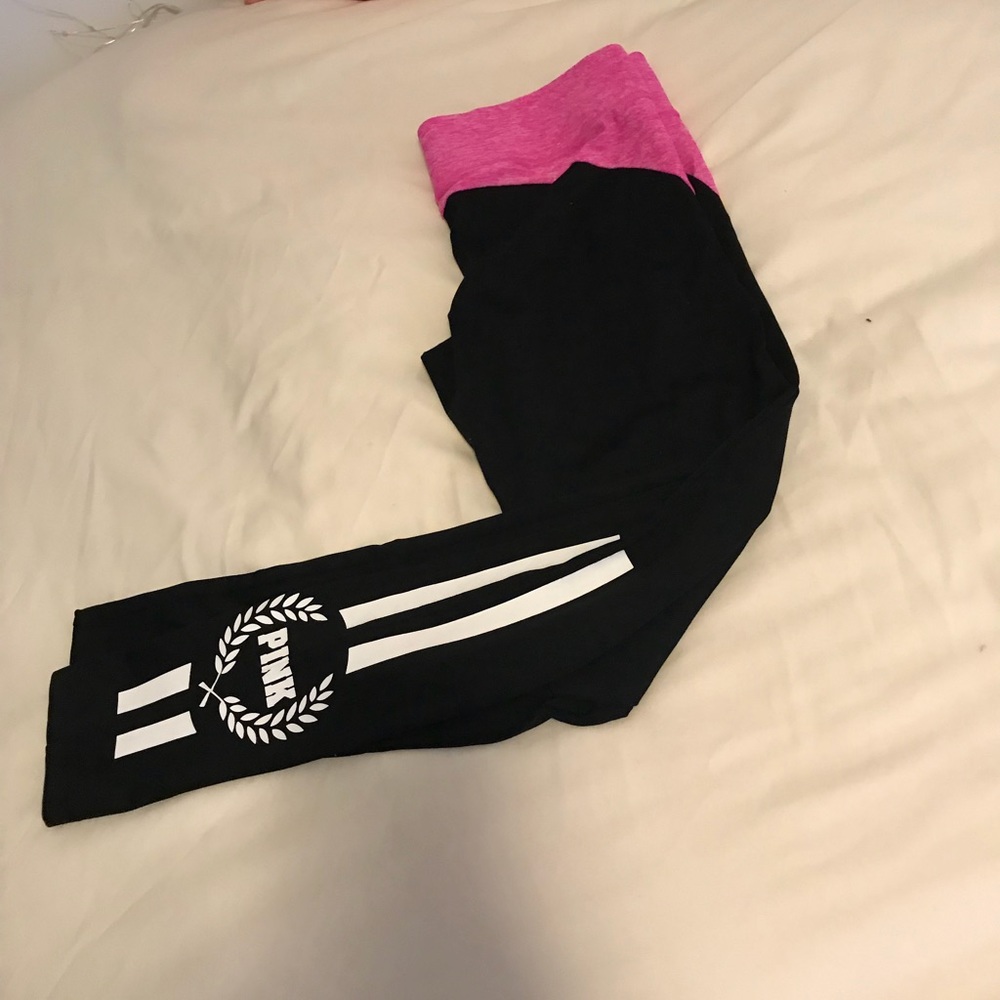 Victoria’s Secret PINK legging